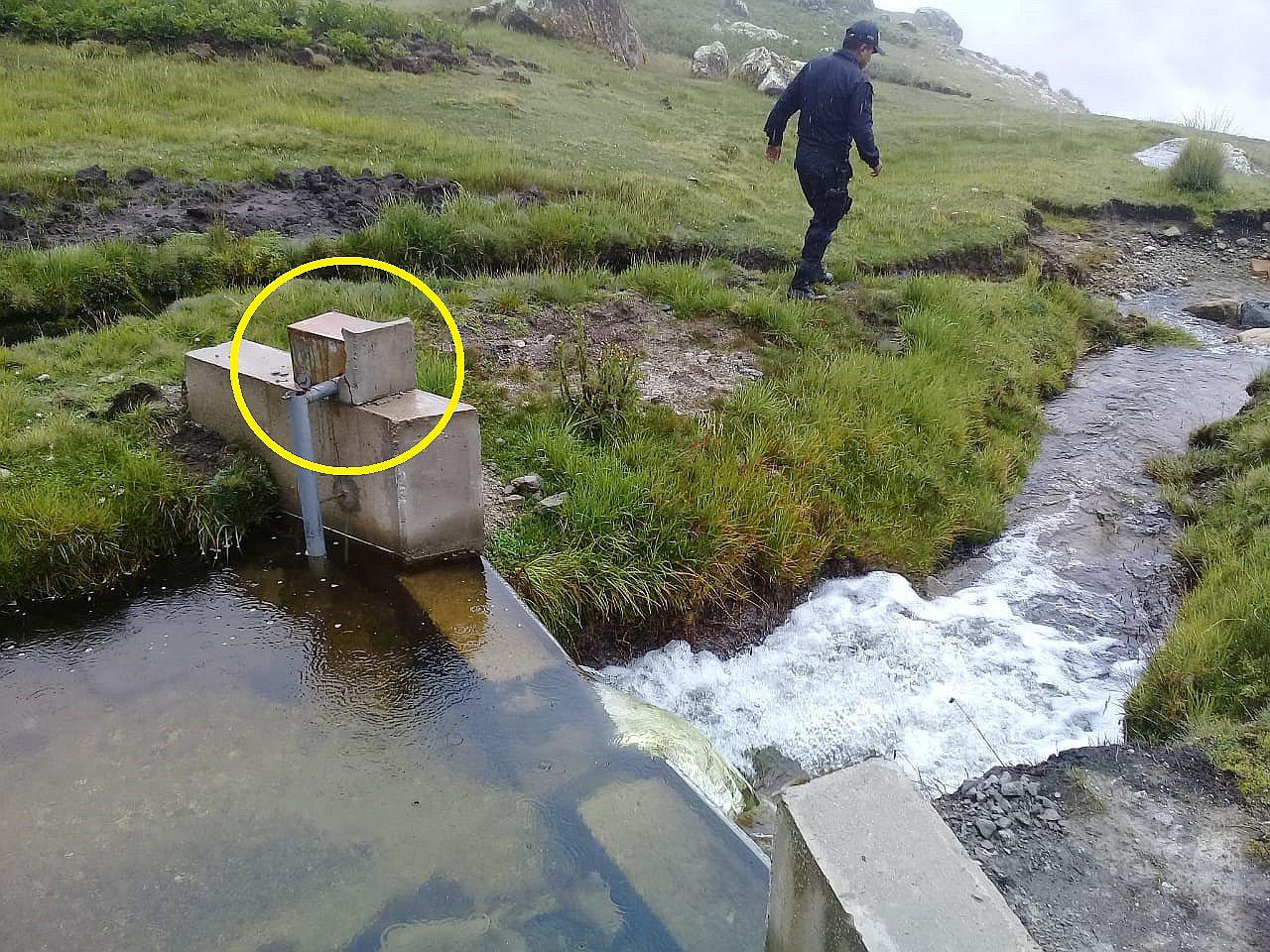 Roban sensor de medición hidrológica de principal fuente de agua de Abancay