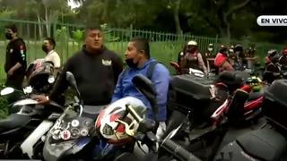 Motociclistas protestan en el Campo de Marte contra norma que prohíbe a dos personas viajar en moto lineal