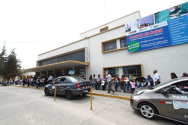 ​Madre denuncia el cambio de su bebé en el hospital Honorio Delgado