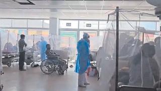 Dengue: Pacientes son atendidos en sala de espera del Hospital Regional de Lambayeque 