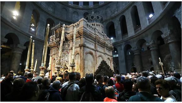 Semana Santa: tumba de Jesús fue remodelada y fieles acudieron (VIDEO)