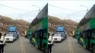 Cusco: reportan más de 200 vehículos varados en la localidad de Checacupe desde hace tres días 