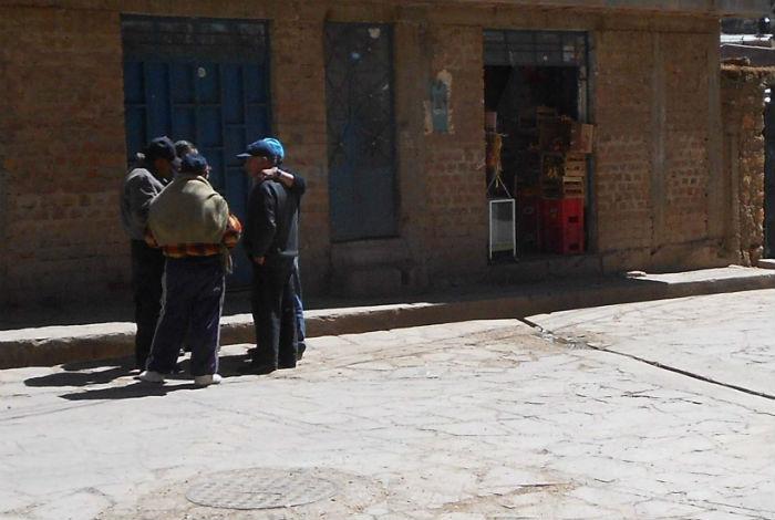 Madre busca hijo con serenazgo y lo encuentra ebrio