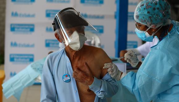 Geresa espera vacunar a 200 mil adultos mayores hasta fin de año por pocas dosis destinadas para jornadas de inmunización en la región. (Foto: GEC)