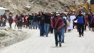 Las Bambas: otra comunidad inicia protesta y exige devolución de los terrenos comprados por la mina