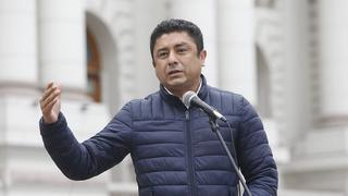 Guillermo Bermejo renunció “irrevocablemente” a la bancada Perú Libre