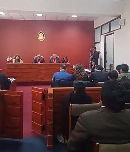 Puno: en audiencia de apelación alcalde solicitó seguir ejerciendo su cargo