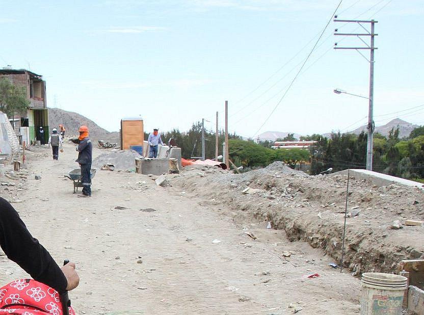 Rehabilitaran vías olvidadas de Socabaya