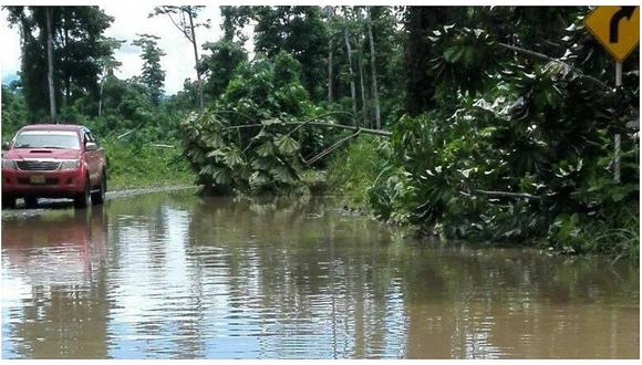 Desborde de río provoca inundaciones en Río Tambo (VIDEO)