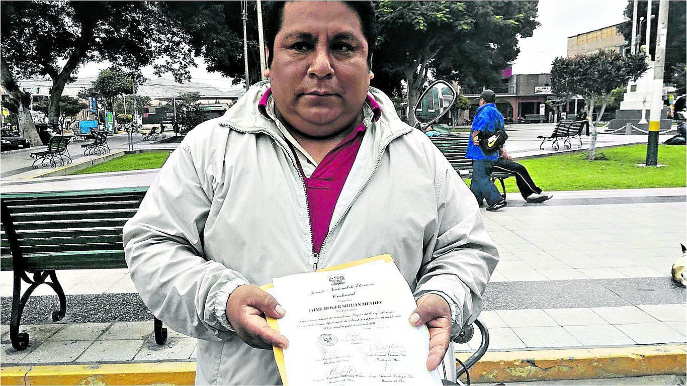 De ripley: accesitarios reciben credenciales de regidores horas antes de terminar funciones 