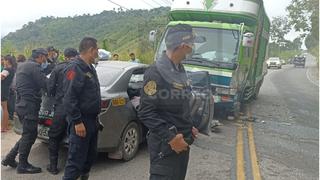 Dos muertos y un herido en choque frontal en carretera en Pichanaqui (VIDEO)