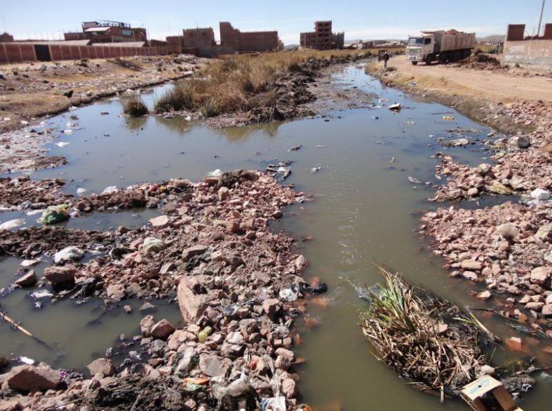 Sigue descontento por contaminación del río Torococha