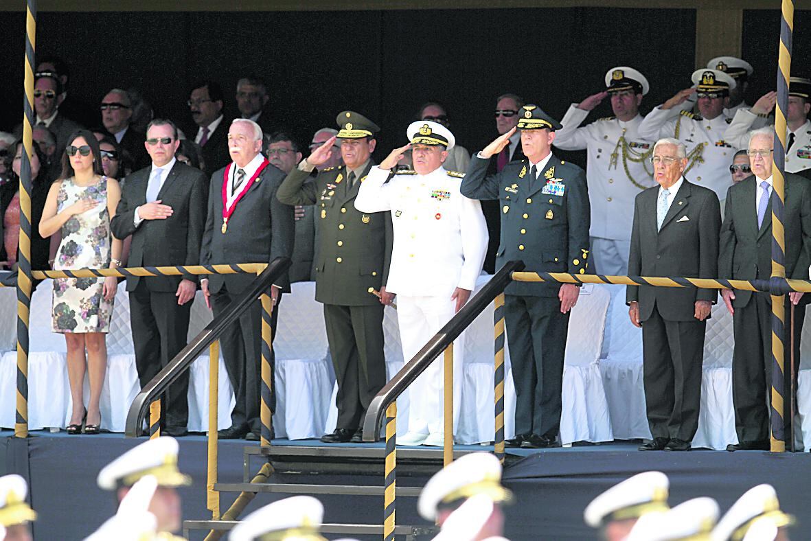 Almirante Jorge Ricardo Moscoso Flores asumió el Comando Conjunto de las Fuerzas Armadas