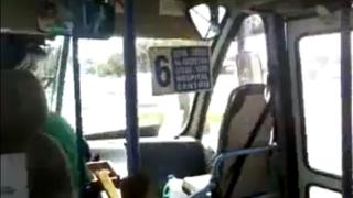 VIDEO: La angustia de los pasajeros de una micro que fue apedreada en Arica