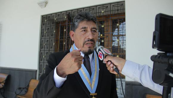 Regidores exculpan a alcalde de Mariano Melgar en caso de agresión a su pareja