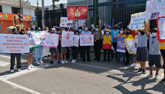 Población realiza marcha y condena actos de violencia sexual en Chincha.