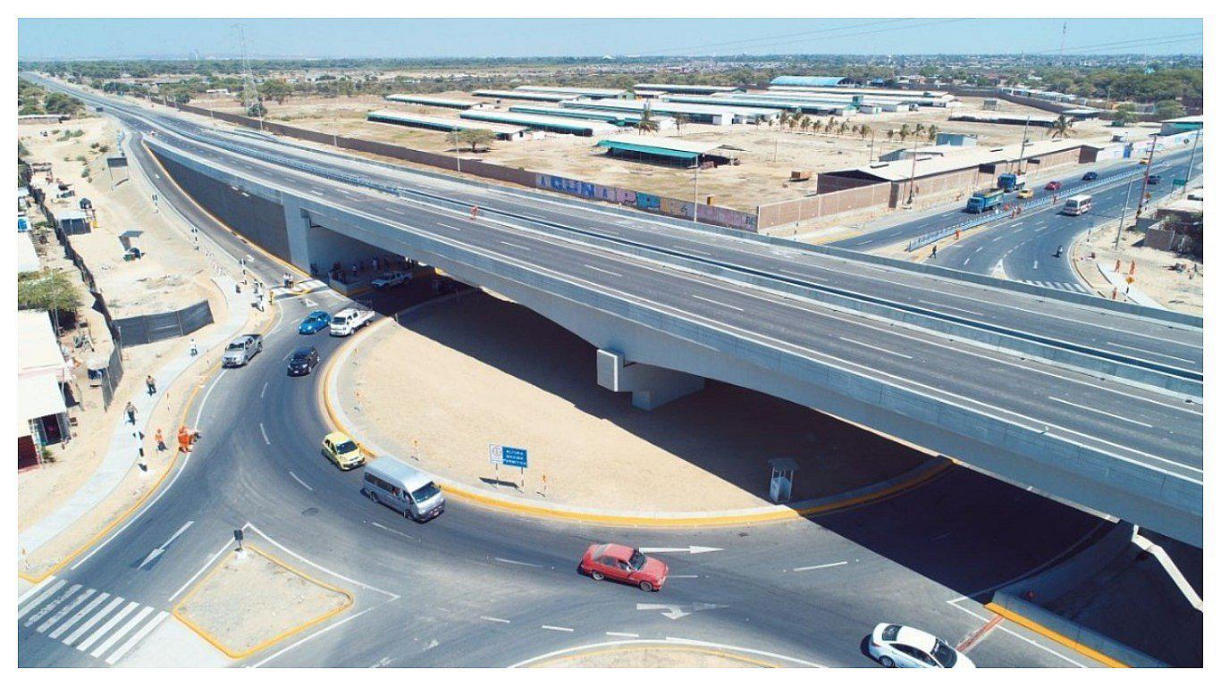 Días después de lo previsto ministro de Transportes abrió intercambio vial de La Legua 