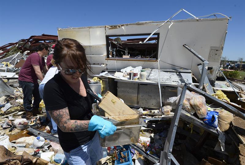 Este de Estados Unidos bajo la amenaza de tornados e inundaciones
