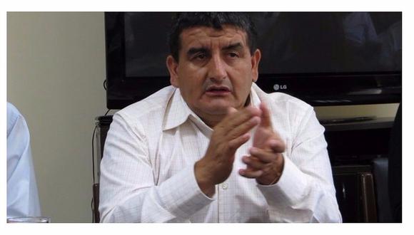 Humberto Acuña espera que presidente Kuczynski no se olvide de Lambayeque 