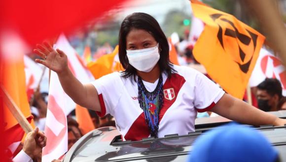 “Los peruanos merecen saber realmente quién dirige y quién maneja ese partido”, dijo la candidata presidencial por Fuerza Popular. (Foto: Alessandro Currarino / GEC)