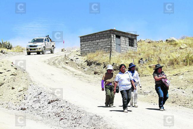 Arequipa: Campesinos titulan a ocupantes para evitar nuevas invasiones