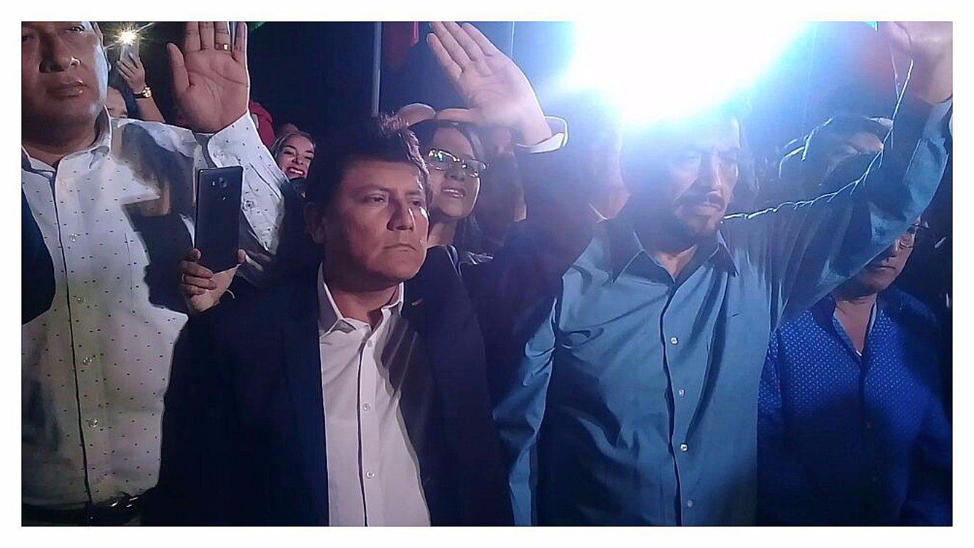 Elías Rodríguez juramenta en la tumba de Víctor Raúl Haya de la Torre (VIDEO)