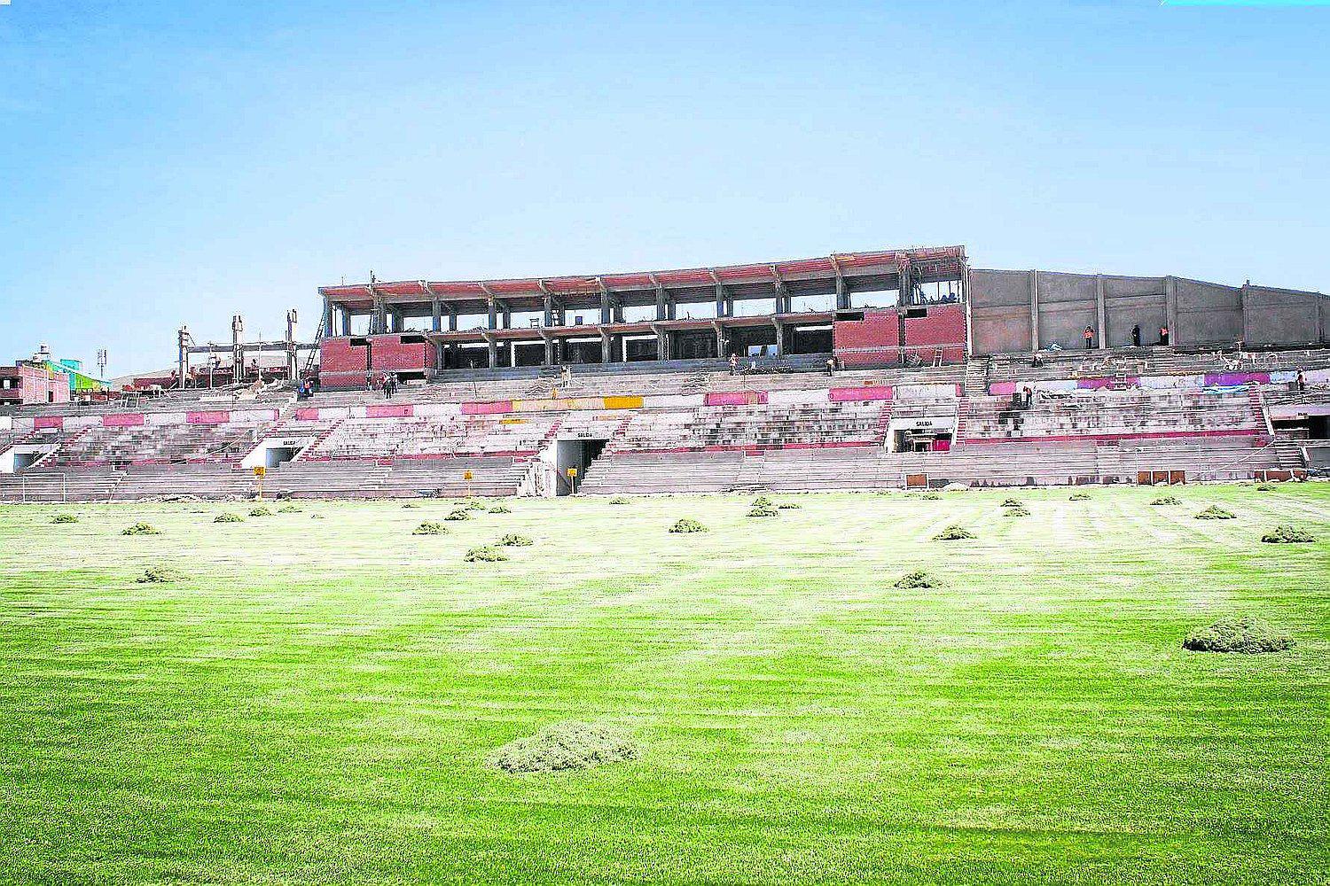 Estadio Guillermo Briceño Rosamedina estará listo en junio 
