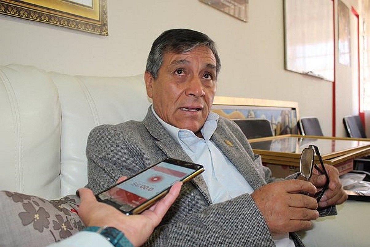 Rector garantiza mejoras en escuela de Medicina Humana con miras al licenciamiento institucional 