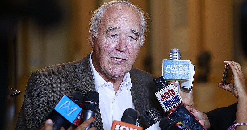 Víctor García Belaúnde: Martín Vizcarra se arrodilló ante autoridades de Arequipa y aceptó lo que pedían (VIDEO)