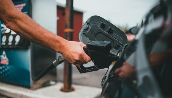Encuentra en esta nota los precios más bajos de los combustibles como gasolinas, GLP (balón de gas doméstico), diésel, petróleo y gas natural vehicular (GNV) en los distritos de la capital. (Foto: Pixabay)