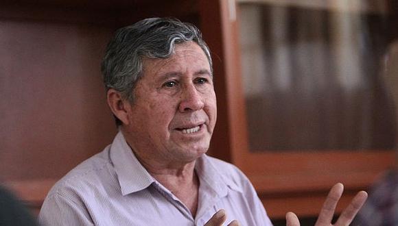 ​Director de hospital Honorio Delgado renuncia por reducción en sueldo