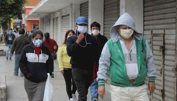 La pandemia del coronavirus ha dejado hasta el momento más de 33 mil muertos en el Perú.