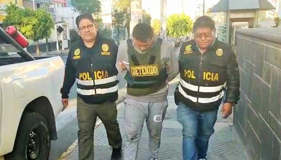 Uno de los cuatro detenidos por hurtar vivienda en Arequipa. Foto: Difusión