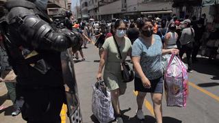 Aumentarían aforos en Mesa Redonda y Gamarra si cifras de la pandemia evolucionan bien en las siguientes semanas