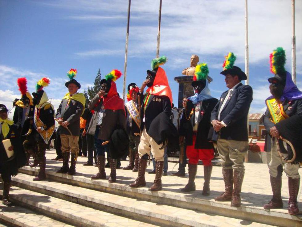 Santiago León de Chongos celebra a santo patrón (FOTOS)