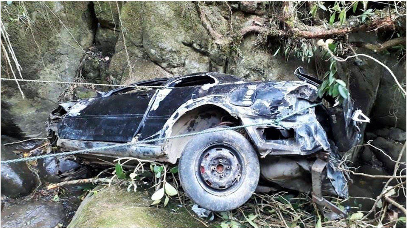 Una madre de familia muere al volcarse automóvil