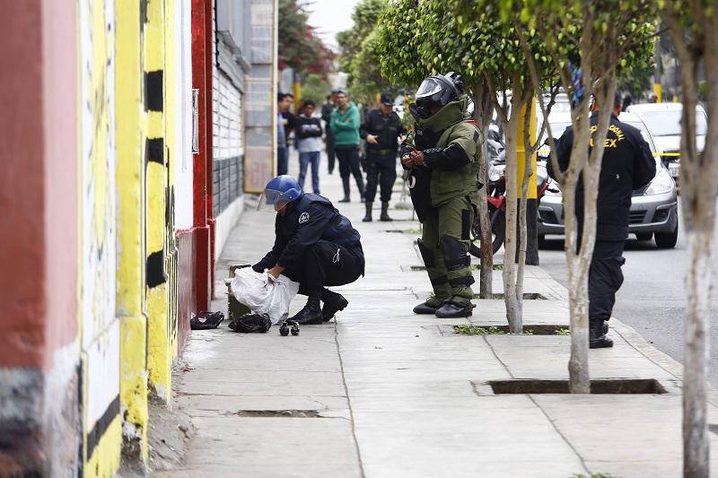 Bolsa negra generó falsa alarma de bomba en ​Universidad de Lima