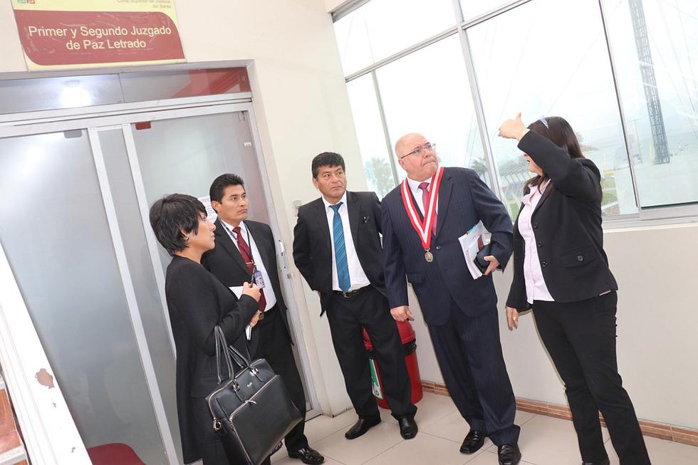 En segundo día, juez César San Martín visita juzgados y se reúne con autoridades en Chimbote (FOTOS)