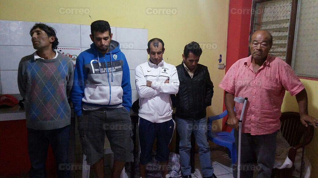 Camuflan droga en buzón de  desagüe para burlar a autoridades