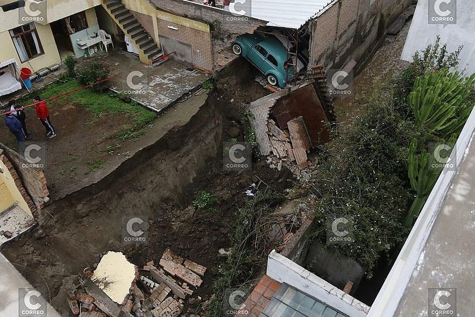 17 viviendas afectadas por ingreso de la torrentera El Chullo (FOTOS)