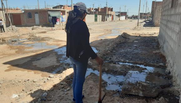 Moradores de Viñani se quejaron de que aniegos de saneamiento son constantes en las asociaciones de este sector. (Foto: GEC)