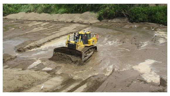 Avanzan trabajos de encausamiento y limpieza de ríos Zaña y Olmos 