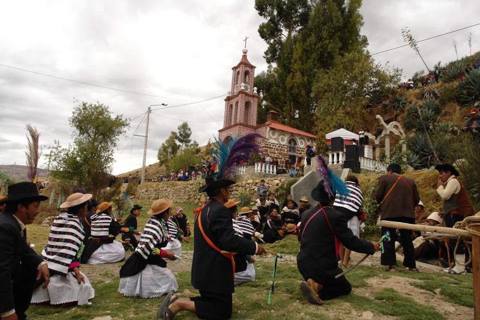 Población de Sapallanga  escenifican aparición de Virgen del Cocharcas (Fotos)