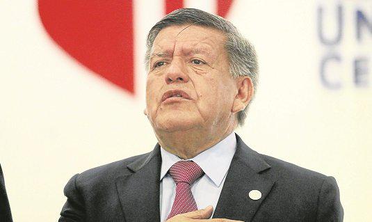 ​César Acuña: "Lo del libro de Otoniel Alvarado no es plagio, es copia"