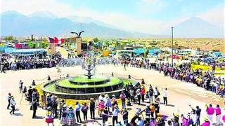 Rifan tres lotes en Jardín del Colca en Arequipa y obligan a comprar boletos
