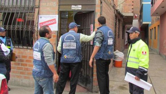 Clausuran bares, restaurantes y hostales insalubres en Cercado de Lima