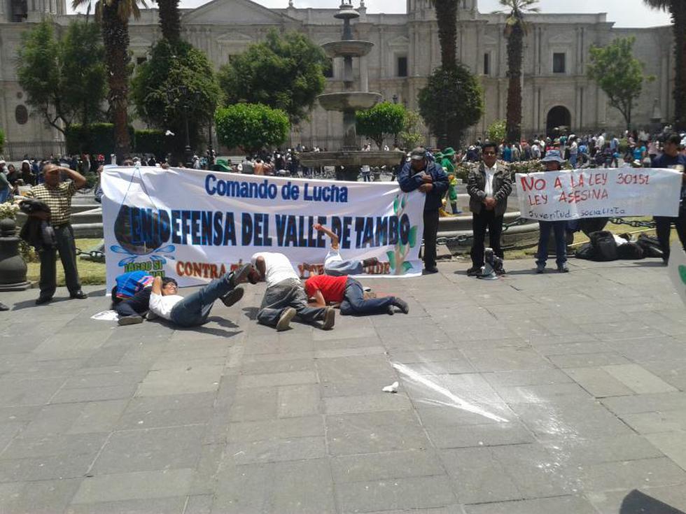 Realizan plantón por ley 30151