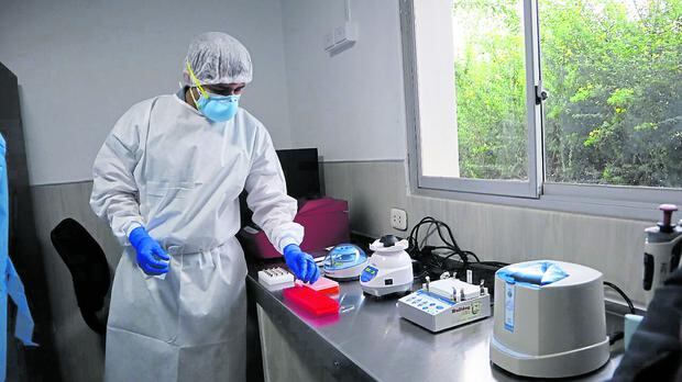 Minsa installs a laboratory in Huancayo where genomic sequencing will be carried out for covid variants