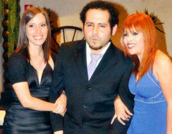 Magaly  presenta a  su nuera