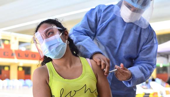 La Geresa Cusco informó que la inmunización a este grupo etario iniciará este fin de semana. Se busca permitir las clases  semipresenciales en el cuarto trimestre de este año. (Foto referencial)
